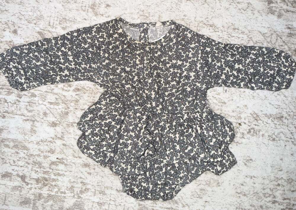 6-12m Quincy Mae Long Sleeve Ruffle Baby Romper Floral